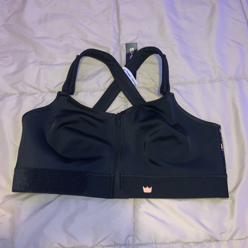 She fit sports bra